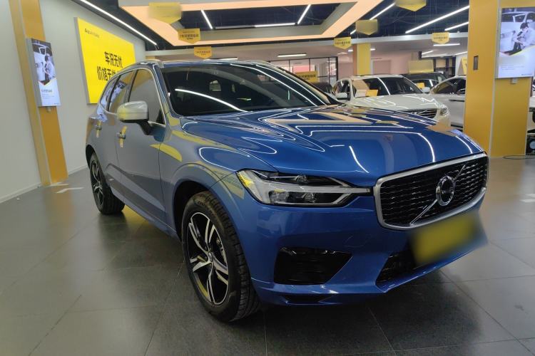 Used Volvo XC60 2019 T5 4x4 Smart & Dynamic Sport Edition China VI Standard
