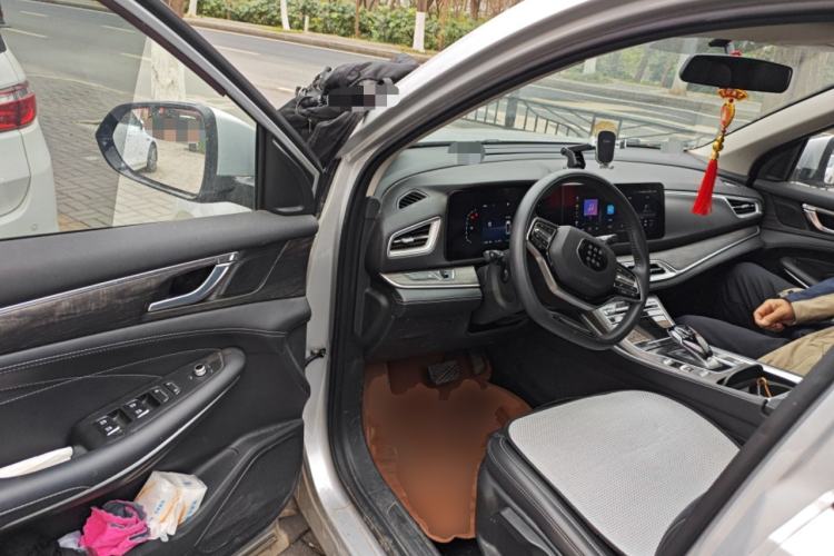 Used Landian E5 2023 1.5L DE-i 100KM Enjoyment Version 5 Seats
