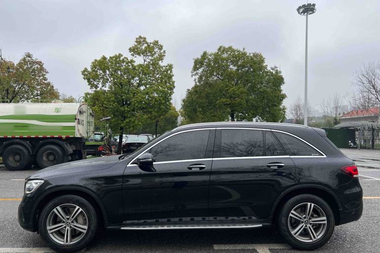 Used Mercedes-Benz GLC 2020 Facelifted GLC 260 L 4MATIC Dynamic Edition Exterior 4