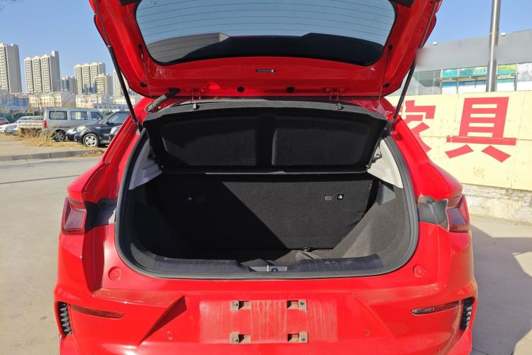 Used BYD e2 2023 Comfort Model Trunk