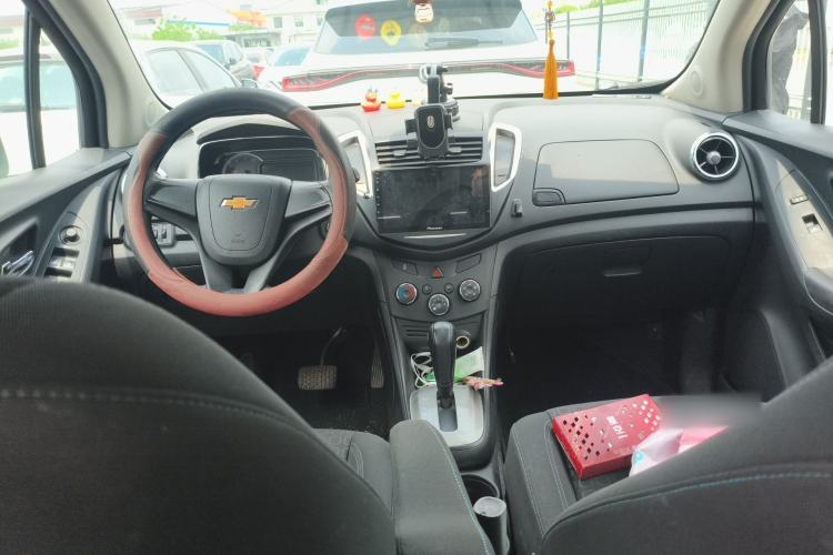 Used Chevrolet Trax 2016 1.4T Automatic Two-Wheel Drive Comfort Version with Sunroof
