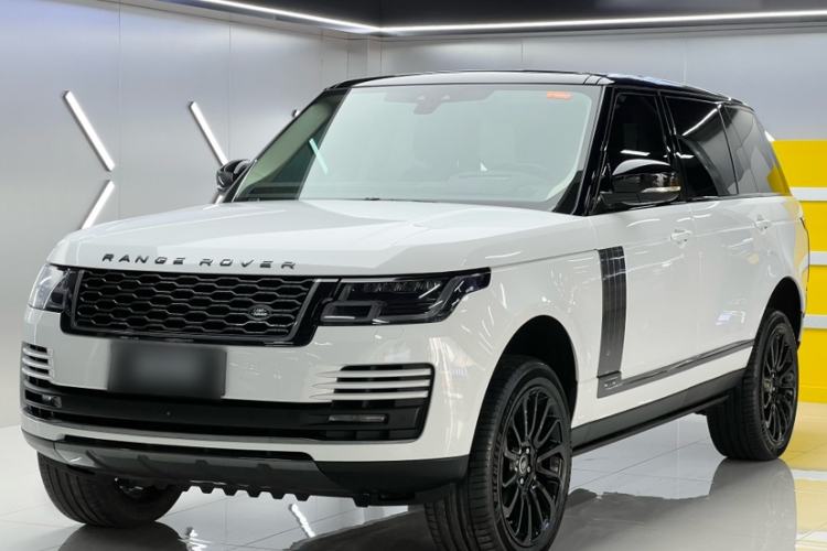 Used Land Rover Range 2021 3.0 L6 Century Extended Classic Edition