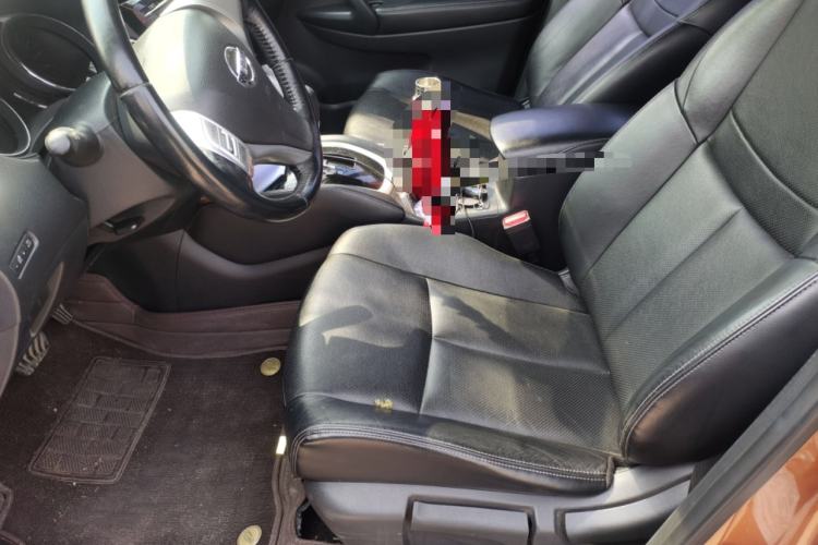 Used Nissan X-Trail 2015 2.0L CVT Comfort MAX Edition 2WD Left Front Seat