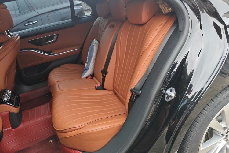 Used Mercedes-Benz S-Class 2023 S 400 L Business Model Left Rear Seat