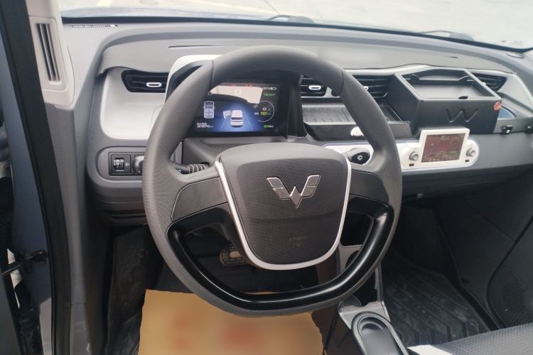 Used Wuling Hongguang MINIEV 2022 Macaron Premium Model – Lithium Iron Phosphate