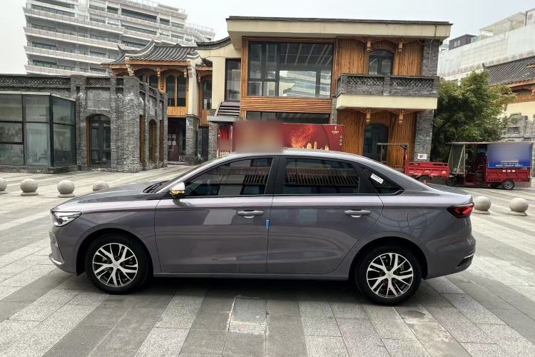 Used Geely Auto Emgrand 2026 Model 4th Generation 4 Millionth Anniversary Edition 1.5L Manual Overdrive Edition