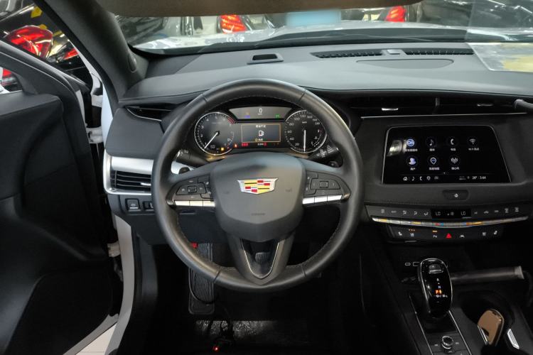 Used Cadillac XT4 2023 28T Two-Wheel Drive Prestige Version