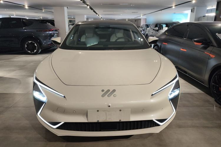 Used IM L7 2022 Dynamic Model
