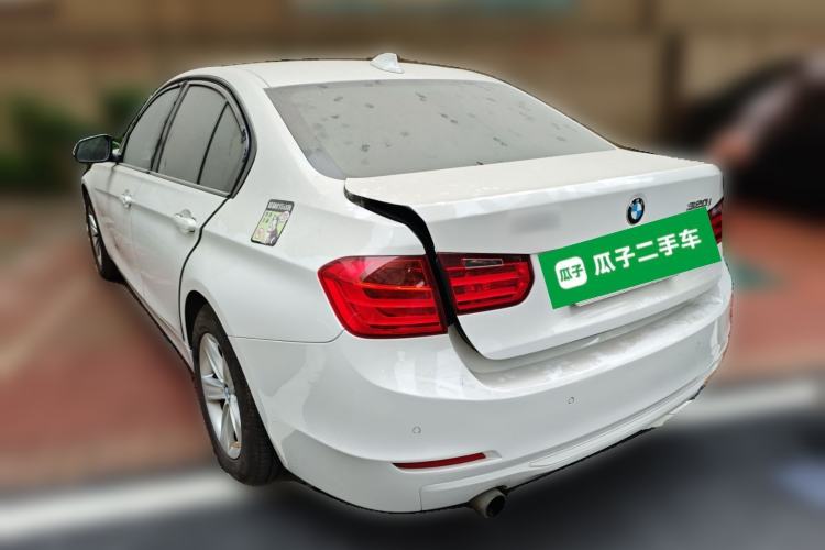 Used BMW 3 Series 2015 320i Luxury Line Stylish Edition Rear Left 45 Deg