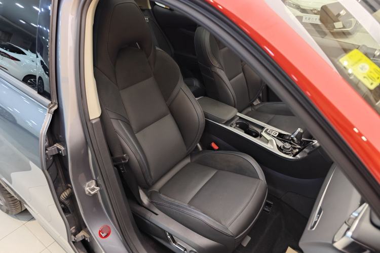 Used Lynk & Co 01 EM-P 2018 1.5T PHEV JingPro National Emission Standard V
