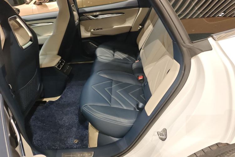 Used Zeekr 001 2023 WE Edition 86 kWh
