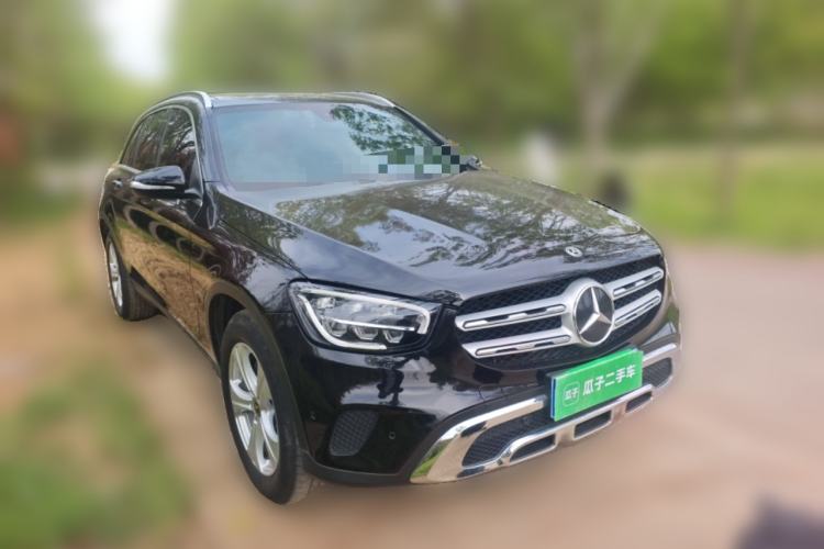 Used Mercedes-Benz GLC 2020 GLC 260 L 4MATIC Dynamic Model Front Right 45 Deg