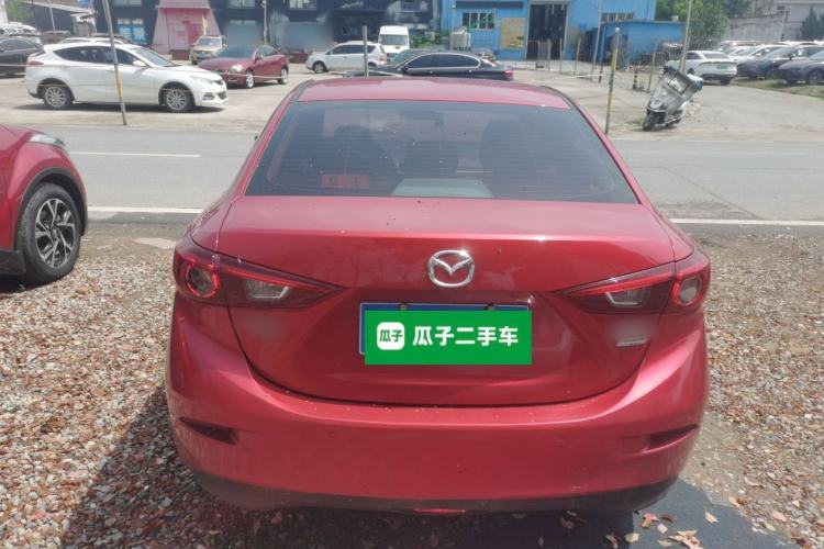 Used Mazda 3 Axela 2019 Cloud-Controlled Sedan 1.5L Automatic Luxury Model China VI Standard Rear