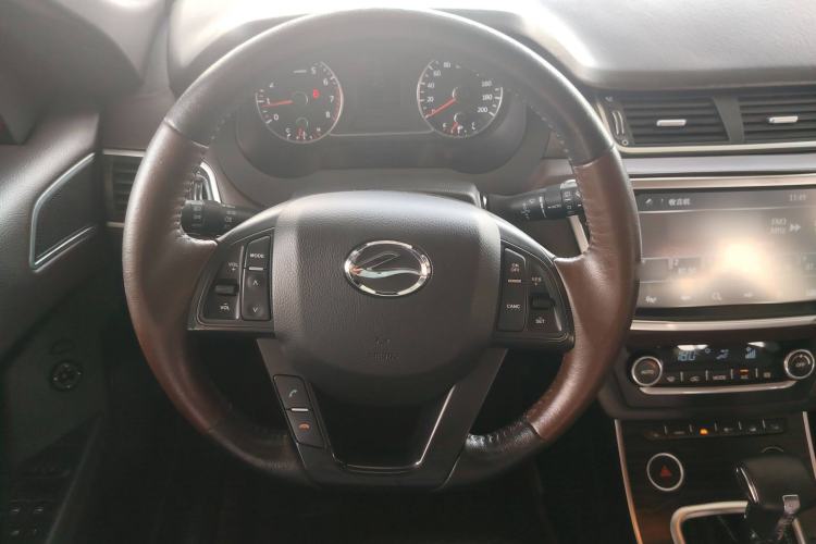 Used Land X7 2015 2.0T Panoramic Prestige Edition