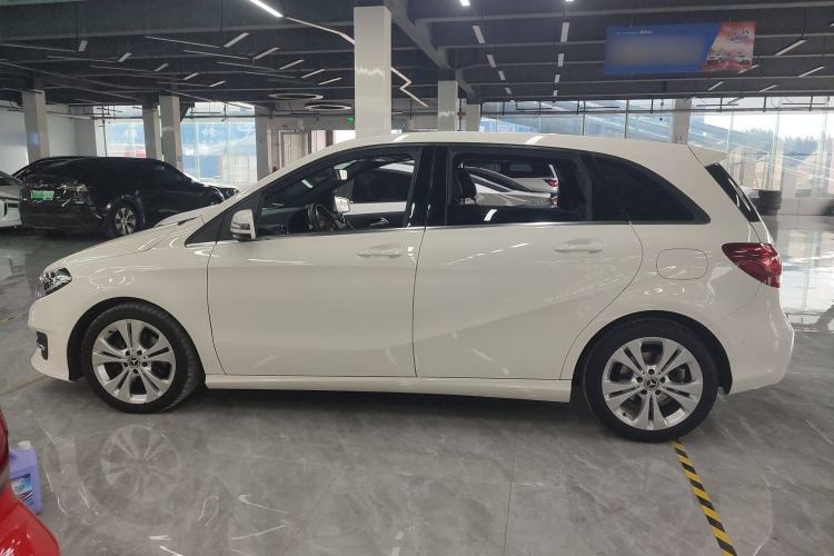 Used Mercedes-Benz B-Class 2018 B 200 Sport Edition