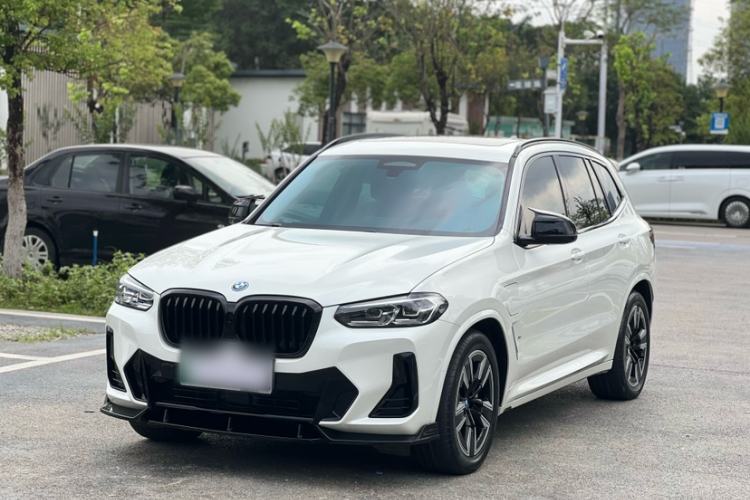 Used BMW iX3 2023 Leading Model