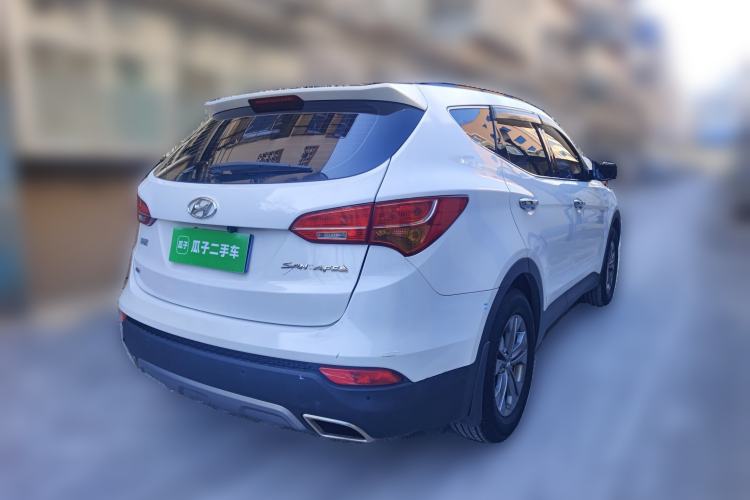 Used Hyundai Santa Fe 2013 2.4L Automatic Two-Wheel Drive Smart Version
