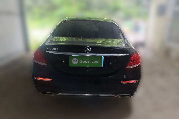 Used Mercedes-Benz E-Class 2016 E 300 L Sporty and Stylish Model