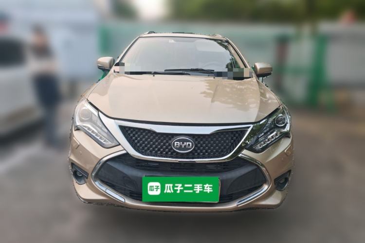 Used BYD Tang New Energy 2015 2.0T Four-Wheel-Drive Flagship Model Front