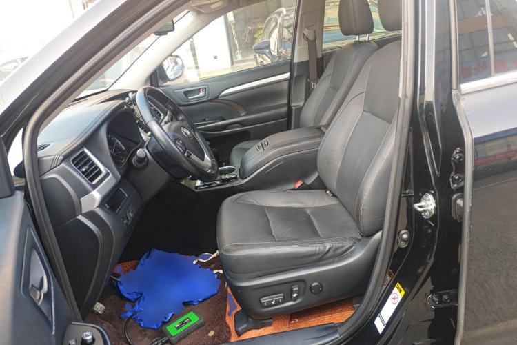 Used Toyota Highlander 2017 2.0T Four-Wheel Drive Luxury Edition 7 Seats
