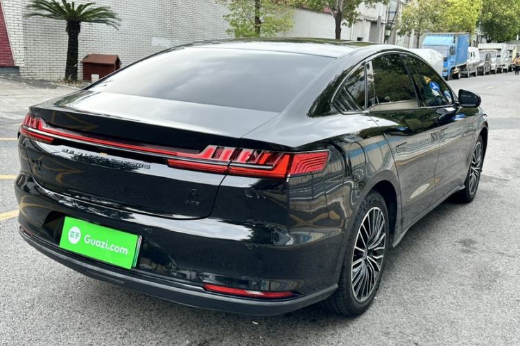 Used BYD Han 2020 DM Four-Wheel Drive Performance Edition Luxury Model Exterior 5