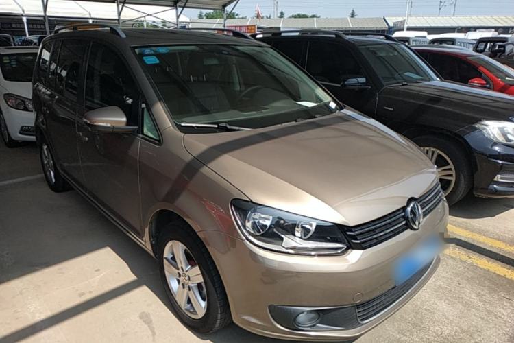 Used Volkswagen Touran 2015 1.4T DSG Comfort Edition 5 Seats