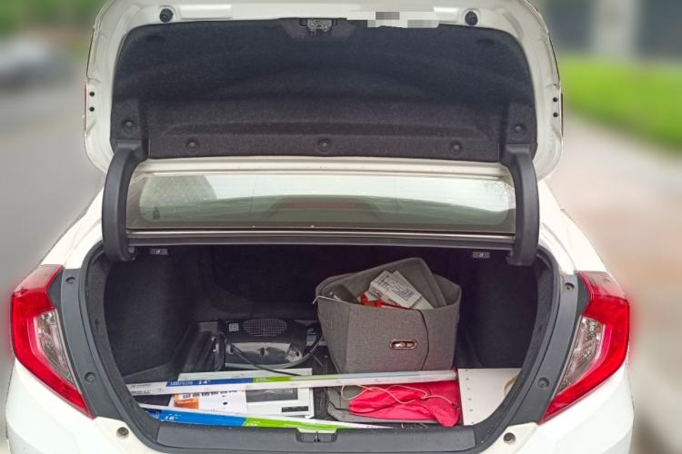 Used Honda Civic 2016 220TURBO CVT Prestige Edition Trunk