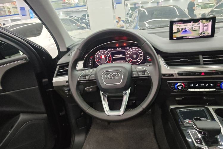 Used Audi Q7 2016 3.0 TFSI parallel import Steering Wheel