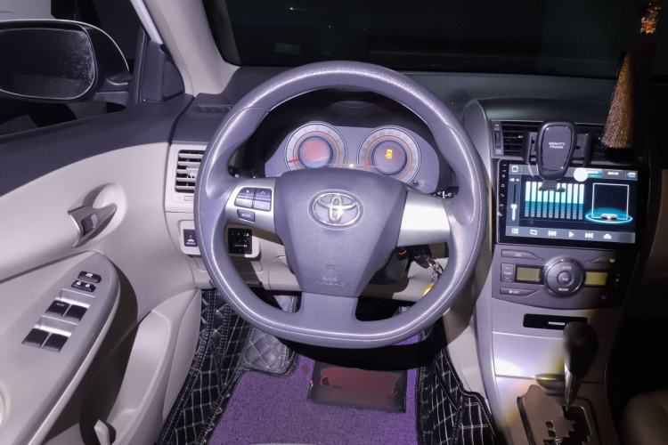 Used Toyota Corolla 2013 Special Edition 1.8L CVT ZhiKu GL-i