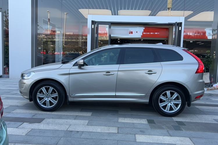 Used Volvo XC60 2016 T5 Smart Version