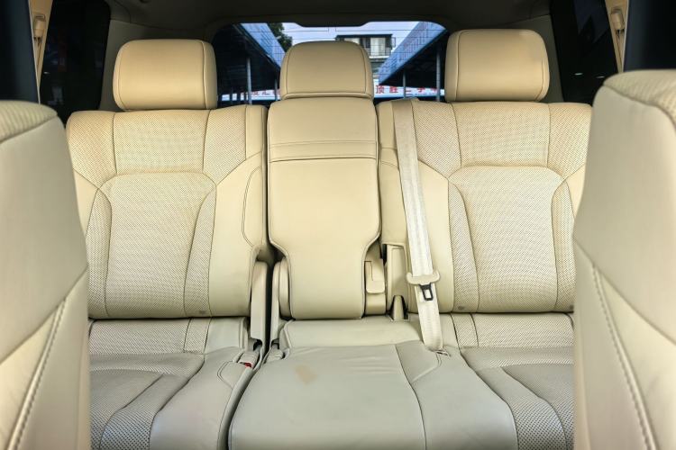 Used Lexus LX 2017 570 Dynamic Luxury Edition
