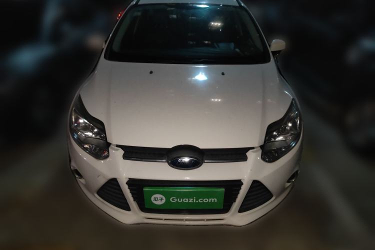 Used Ford Focus 2012 Hatchback 1.6L Automatic Fashion Edition Front