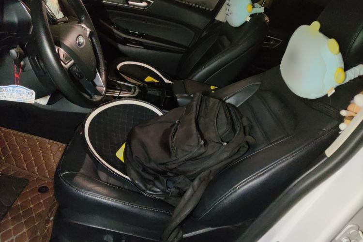 Used Ford Edge 2018 EcoBoost 245 Two-Wheel-Drive Titanium 7-Seater China V Standard