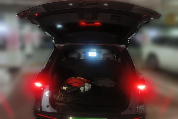 Used BYD Song Pro New Energy 2024 HONOR Edition DM-i 71KM Navigation Model
