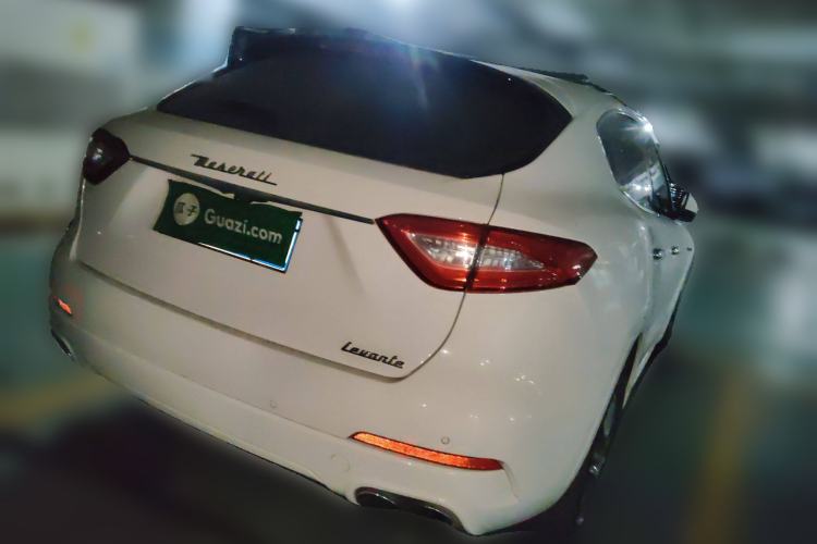 Used Maserati Levante 2016 3.0T Standard Edition Rear Right 45 Deg