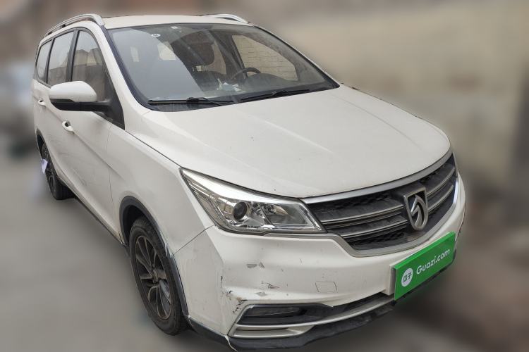 Used Baojun 730 2019 1.5T CVT Fashion Model 7 Seats China V Emission Standard