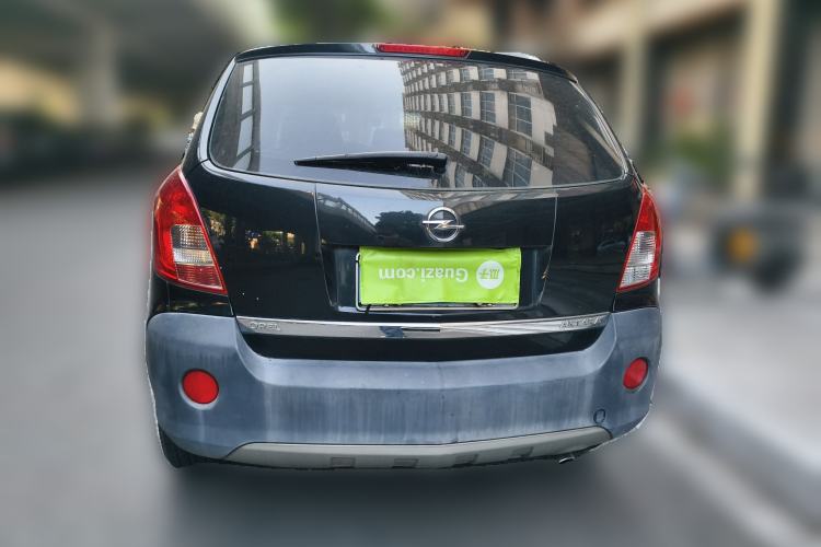 Used Opel Antara 2012 2.4L Two-Wheel-Drive Comfort Edition