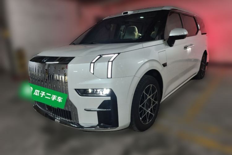 Used Zeekr 009 2024 Six-Seat Executive Version 4WD 108 kWh