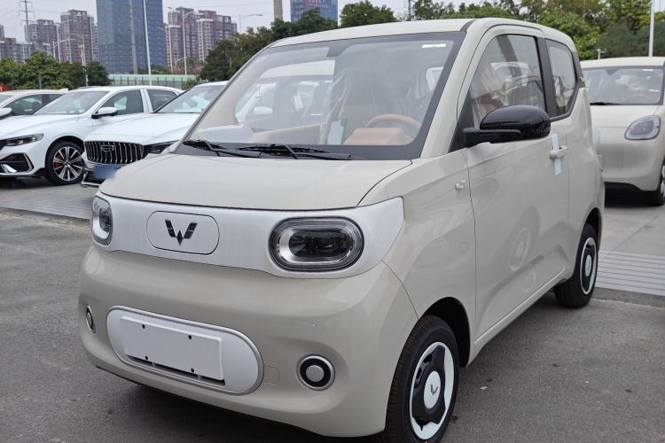 Used Wuling Hongguang MINIEV 2024 3rd Generation 215km Youth Edition
