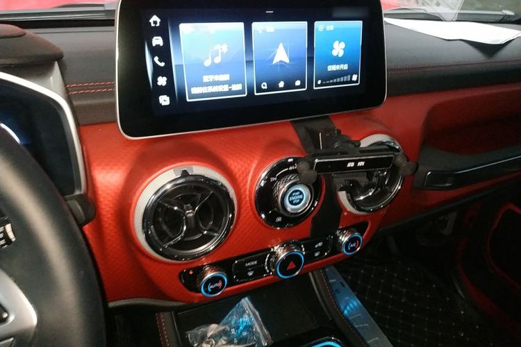 Used BAIC Off-Road BJ40 2023 2.0T Automatic Four-Wheel Drive Urban Hunter Edition Chivalrous Type