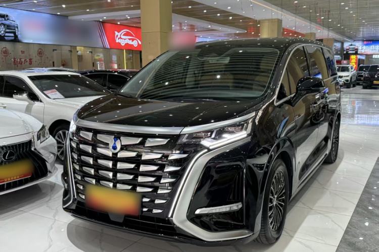 Used Denza D9 2024 DM-i 1050 Luxury Model