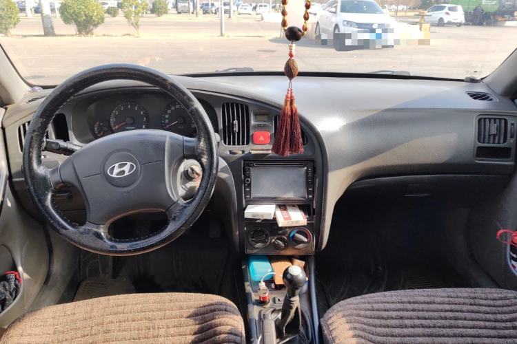 Used Hyundai Elantra 2012 1.6L Manual CNG Dual-Fuel Version