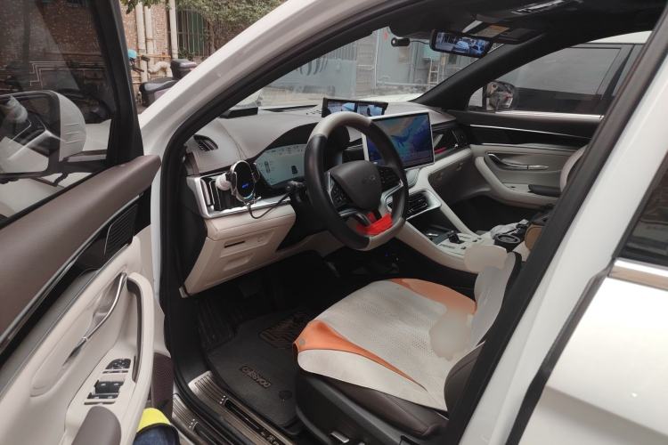 Used BYD Song PLUS New Energy 2025 DM-i 112KM Prestige Model Driver Seat