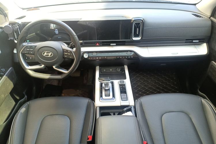 Used Hyundai ix35 2023 Musso 2.0L Prestige LUX Edition
