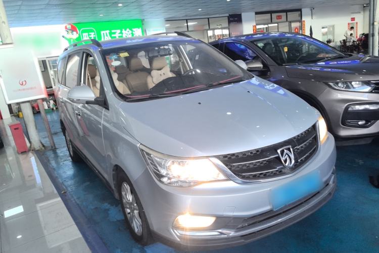 Used Baojun 730 2016 1.5T Manual Comfort Version 7 Seats
