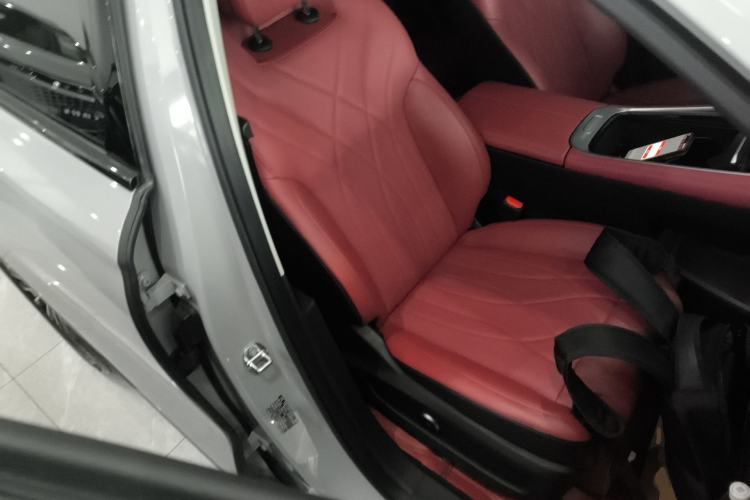 Used EXEED Stellar 2023 400T Two-Wheel Drive Comfort Edition