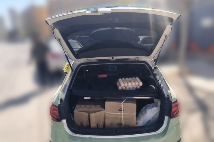 Used Volkswagen C-TREK 2017 1.6L Automatic Luxury Model Trunk