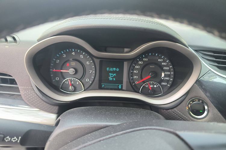 Used Chevrolet Malibu 2016 2.0L Automatic Luxury Edition