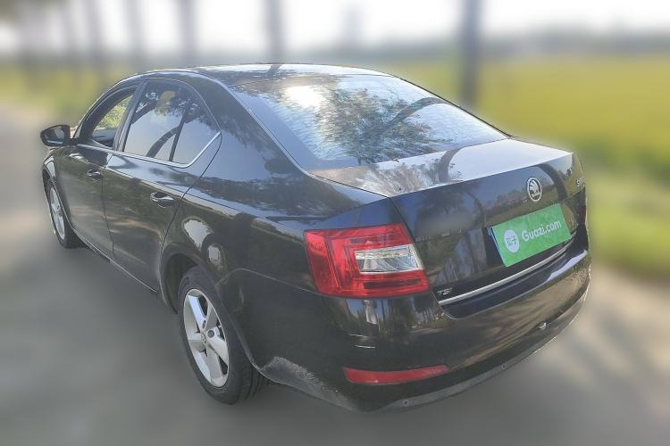 Used Skoda Octavia 2015 1.4TSI DSG Yijun Edition