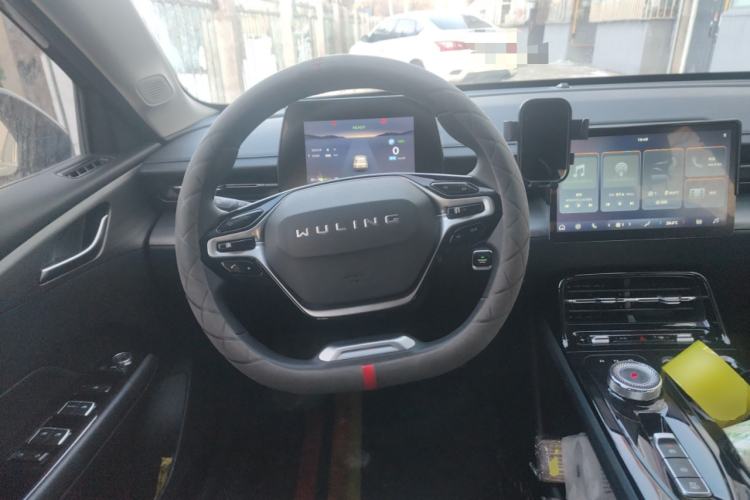 Used Wuling Xingguang 2023 70 Standard Edition